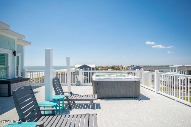 5429 W Beach Drive, Oak Island, NC 28465