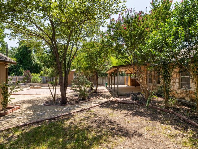 2101 Kent ST, Taylor, TX 76574