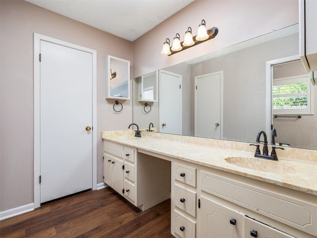 2101 Kent ST, Taylor, TX 76574