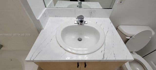 2921 NE 185th St 1202, Aventura, FL 33180