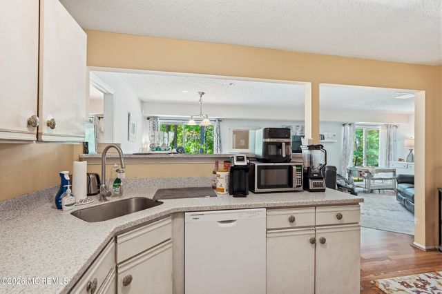 306 Schley Avenue, Toms River, NJ 08755