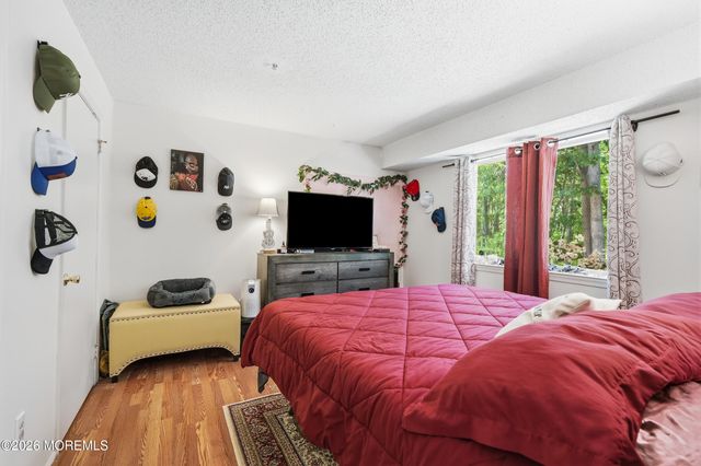 306 Schley Avenue, Toms River, NJ 08755