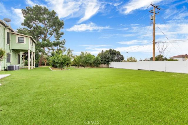 6986 Church Avenue, Highland, CA 92346
