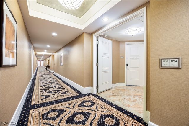 2000 North Fashion Show Drive 2714-2715, Las Vegas, NV 89109