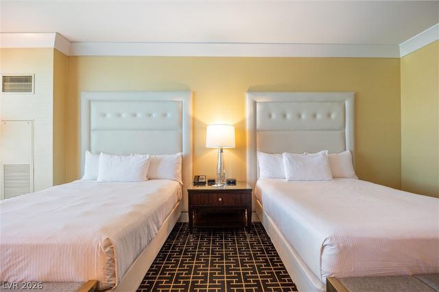 2000 North Fashion Show Drive 2714-2715, Las Vegas, NV 89109