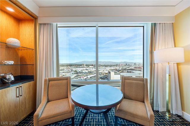 2000 North Fashion Show Drive 2714-2715, Las Vegas, NV 89109