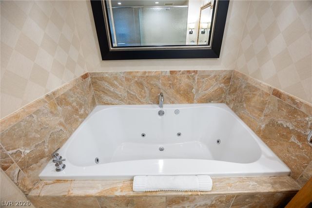 2000 North Fashion Show Drive 2714-2715, Las Vegas, NV 89109