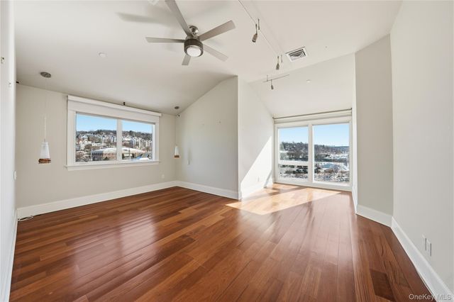 127 W Main Street 300, Tarrytown, NY 10591