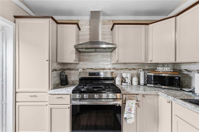 71 Norran Drive, Rochester, NY 14609