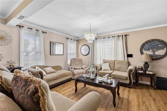71 Norran Drive, Rochester, NY 14609