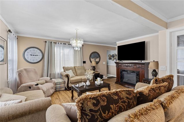 71 Norran Drive, Rochester, NY 14609