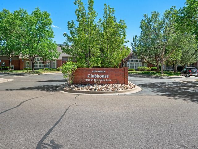 2767 W Riverwalk Circle Q, Littleton, CO 80123