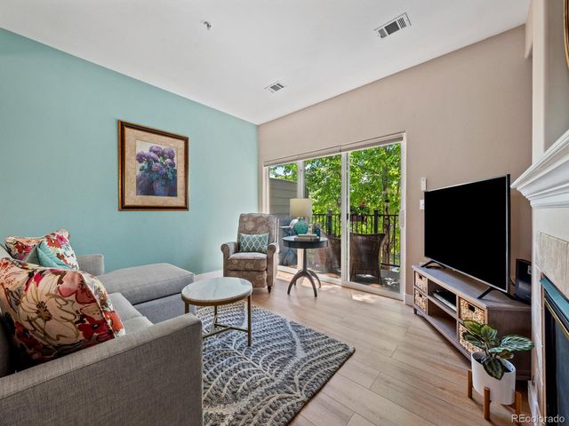 2767 W Riverwalk Circle Q, Littleton, CO 80123