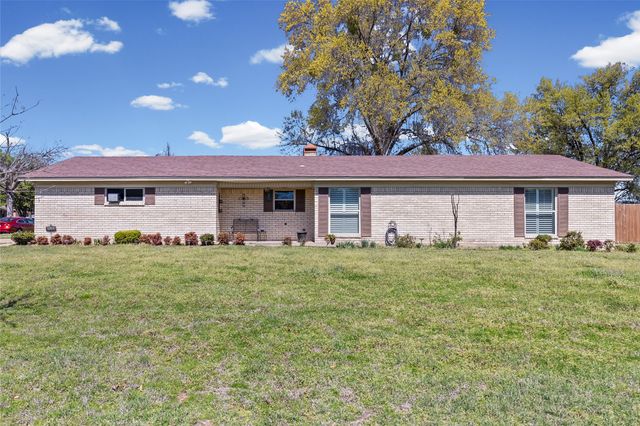 1901 College Street, Sulphur Springs, TX 75482