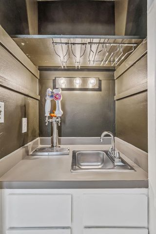 688 S 5th Street, Columbus, OH 43206