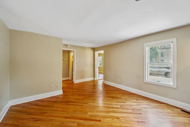 688 S 5th Street, Columbus, OH 43206