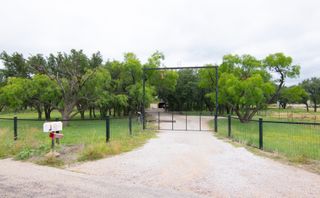 1050 County Road 135, Brownwood, TX 76801