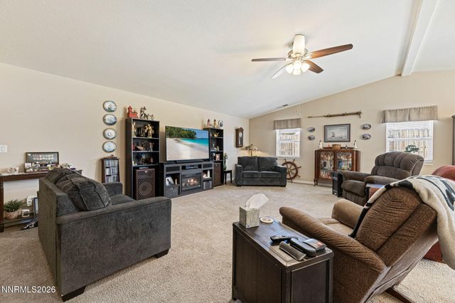 826 Welle Street, Dayton, NV 89403