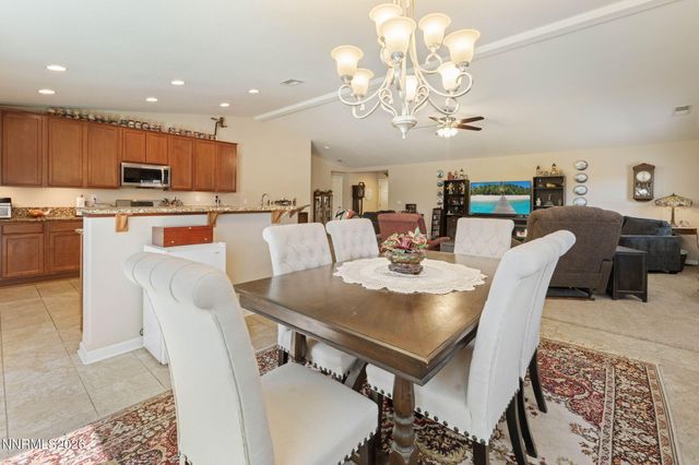 826 Welle Street, Dayton, NV 89403