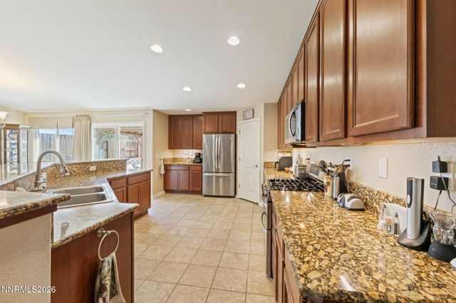 826 Welle Street, Dayton, NV 89403