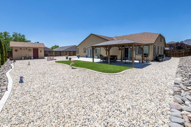 826 Welle Street, Dayton, NV 89403