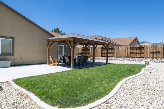 826 Welle Street, Dayton, NV 89403