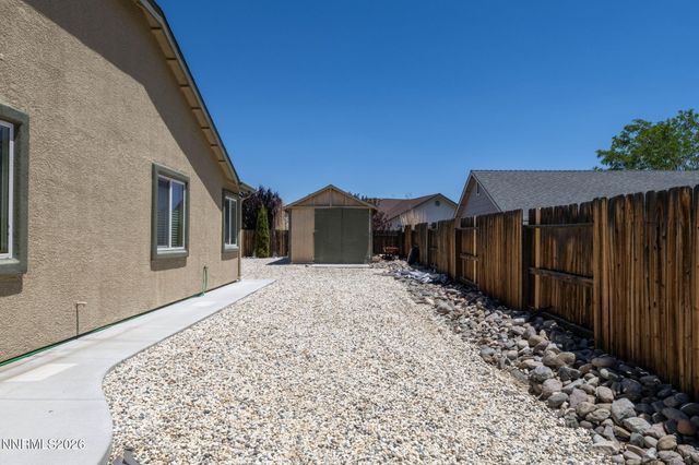 826 Welle Street, Dayton, NV 89403