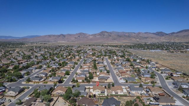 826 Welle Street, Dayton, NV 89403