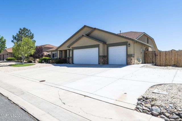 826 Welle Street, Dayton, NV 89403