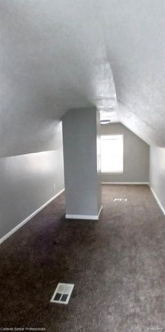 19021 Hazelwood Street, Roseville, MI 48066