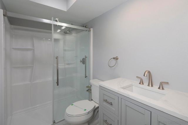 7601 Eads St, La Jolla, CA 92037