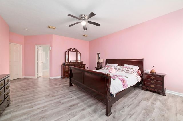 9003 Memorial Hills Drive, Spring, TX 77379