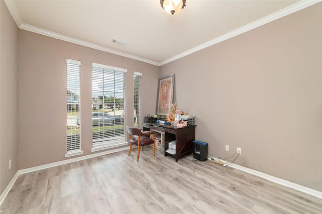 9003 Memorial Hills Drive, Spring, TX 77379