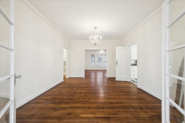 302 E Jackson Street, West Columbia, TX 77486