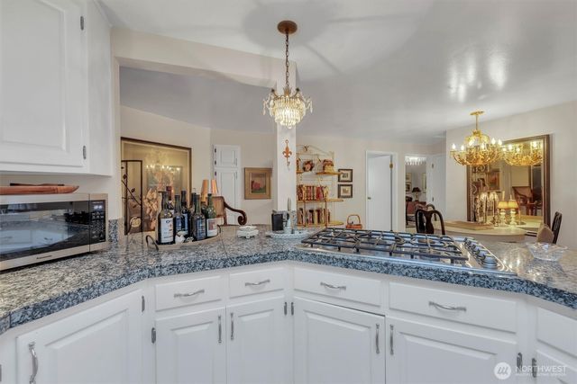 13320 211th Place NE, Woodinville, WA 98077