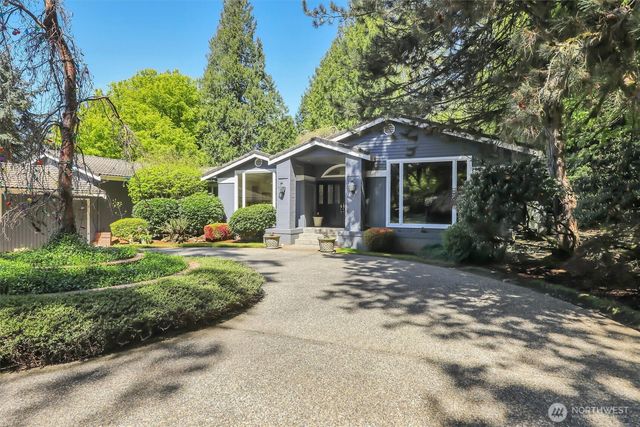 13320 211th Place NE, Woodinville, WA 98077