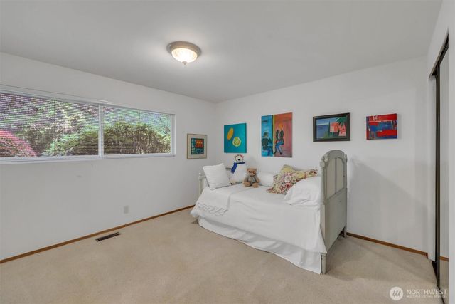 13320 211th Place NE, Woodinville, WA 98077