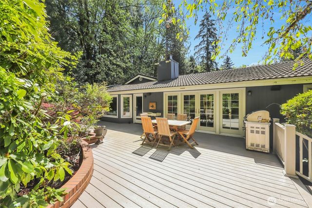 13320 211th Place NE, Woodinville, WA 98077