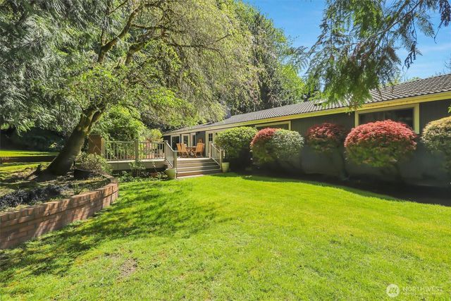 13320 211th Place NE, Woodinville, WA 98077