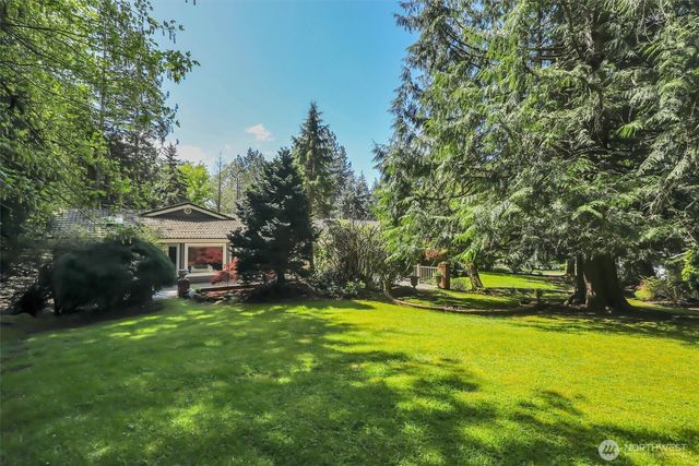 13320 211th Place NE, Woodinville, WA 98077