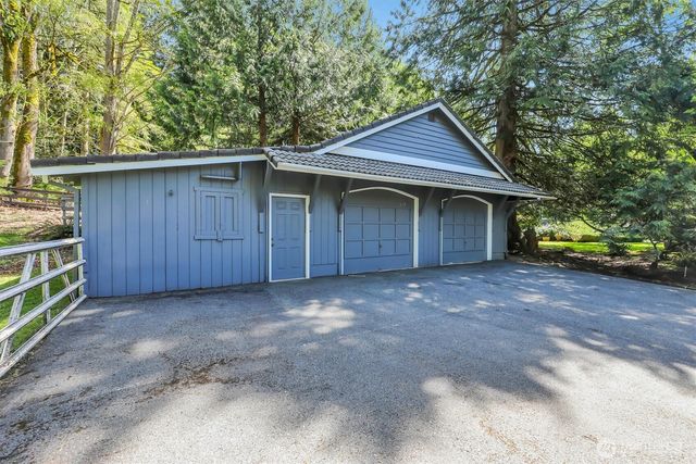 13320 211th Place NE, Woodinville, WA 98077
