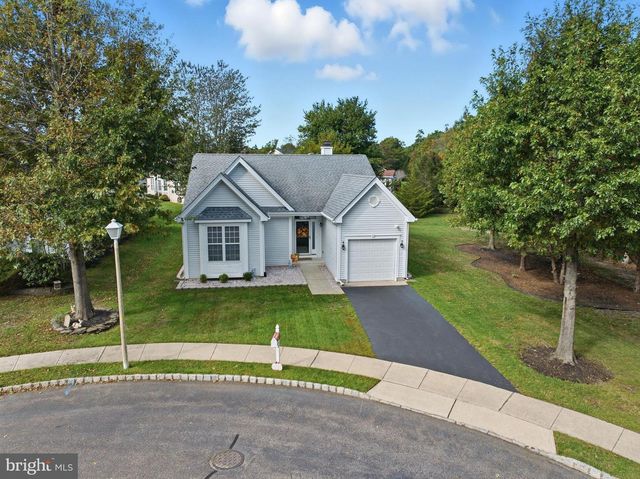 7 RIVER BEND CT, Barnegat, NJ 08005