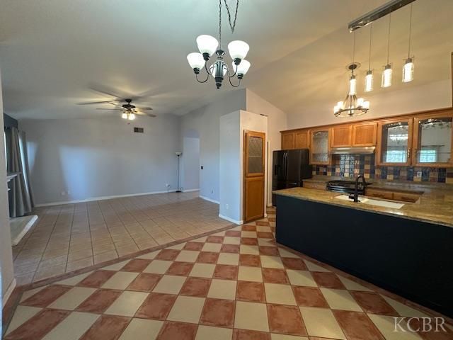 982 Cedarwood Street, Hanford, CA 93230