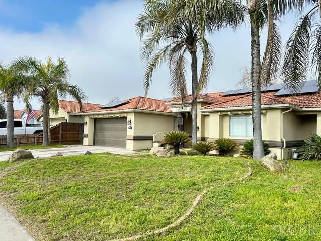 982 Cedarwood Street, Hanford, CA 93230