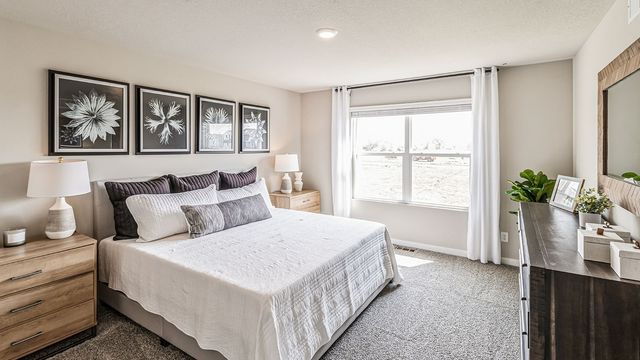 701 E Saber Place, Indianola, IA 50125