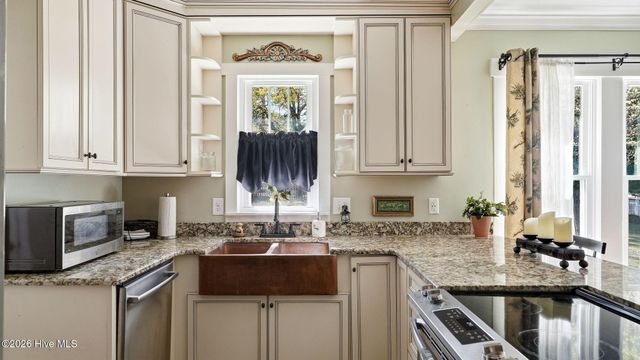 745 N May Street, Southern Pines, NC 28387