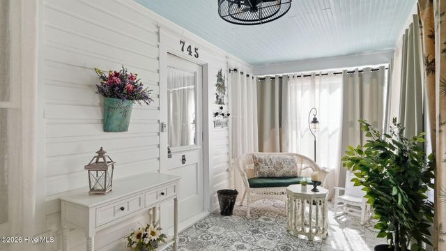 745 N May Street, Southern Pines, NC 28387