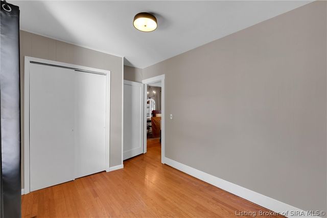 208 E Park Place, Jeffersonville, IN 47130