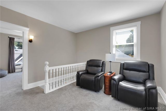 208 E Park Place, Jeffersonville, IN 47130