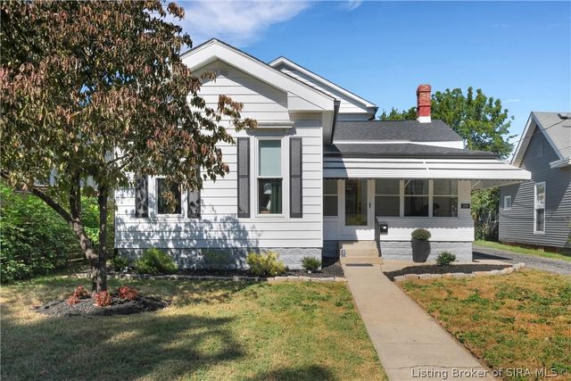 208 E Park Place, Jeffersonville, IN 47130